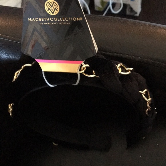 Macbeth Collection Gold Chain & Black Headband - Picture 2 of 2